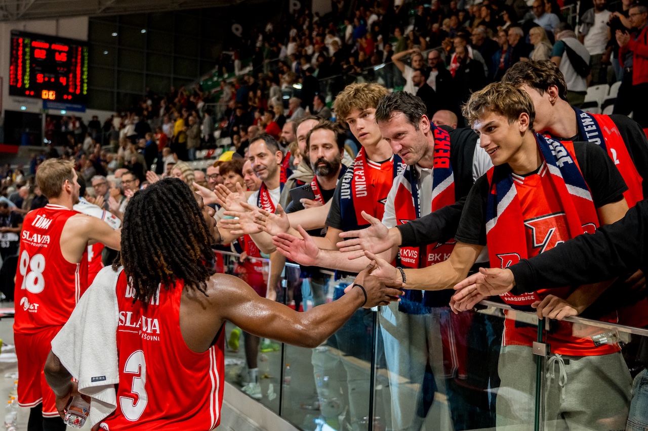 Letecký zájezd s týmem BK Pardubice na Unicaja Málaga - BK Kvis Pardubice